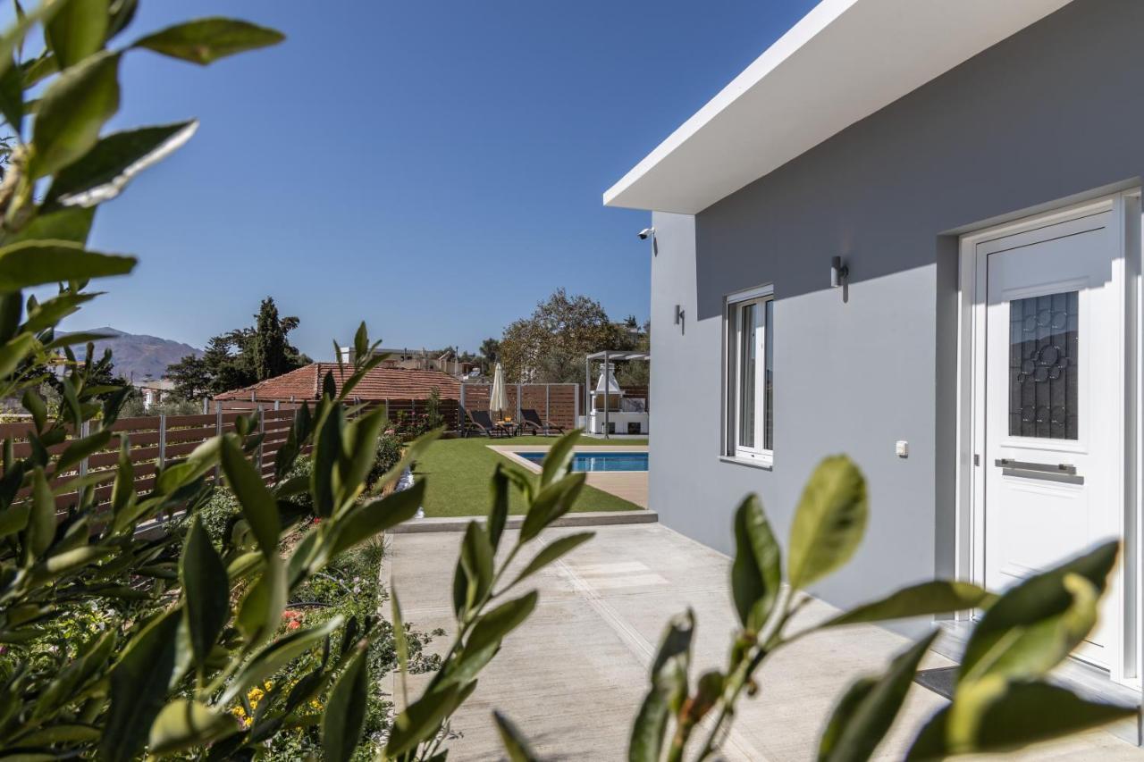 Villa Neonis Spílion Exterior photo