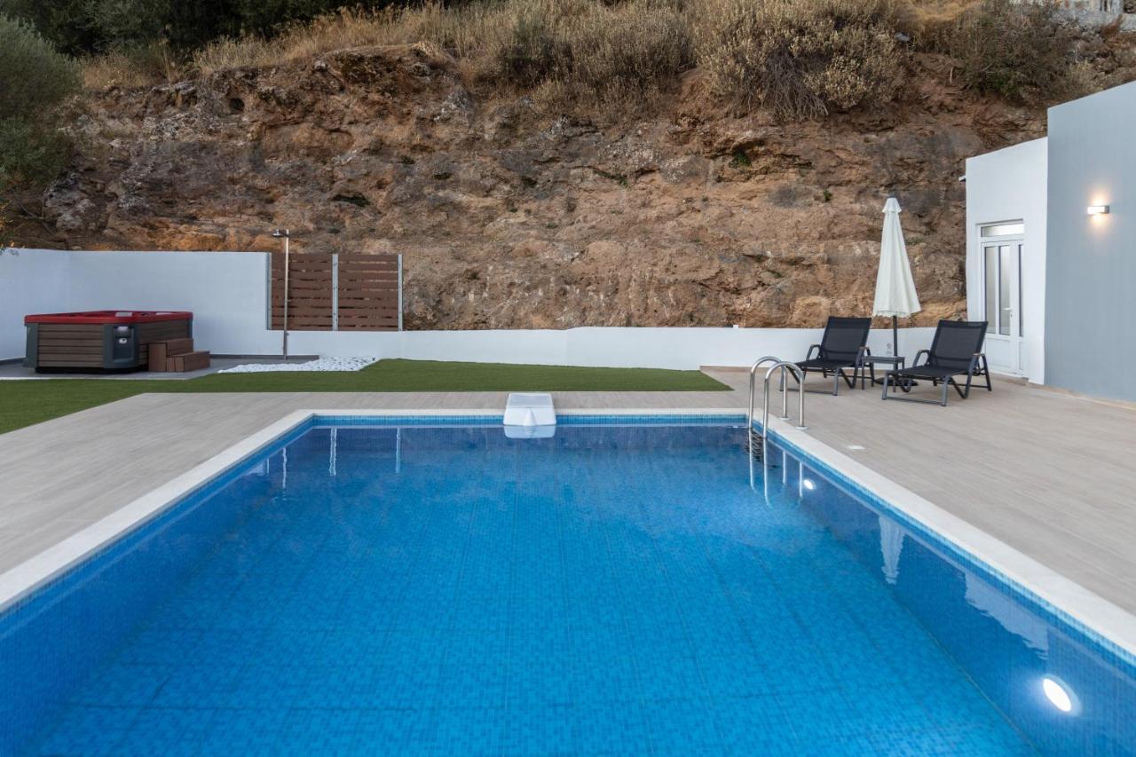 Villa Neonis Spílion Exterior photo